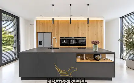 Prodej domu 220 m² s pozemkem 843 m², Pohořelice, okres Brno-venkov