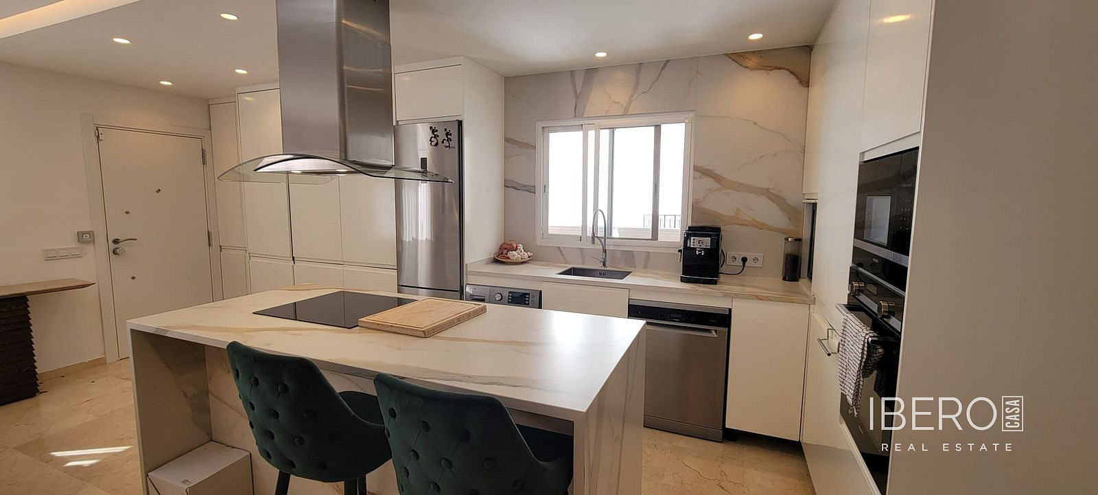 Piso 3+kk – Marbella, Nueva Andalucía - Vista 5
