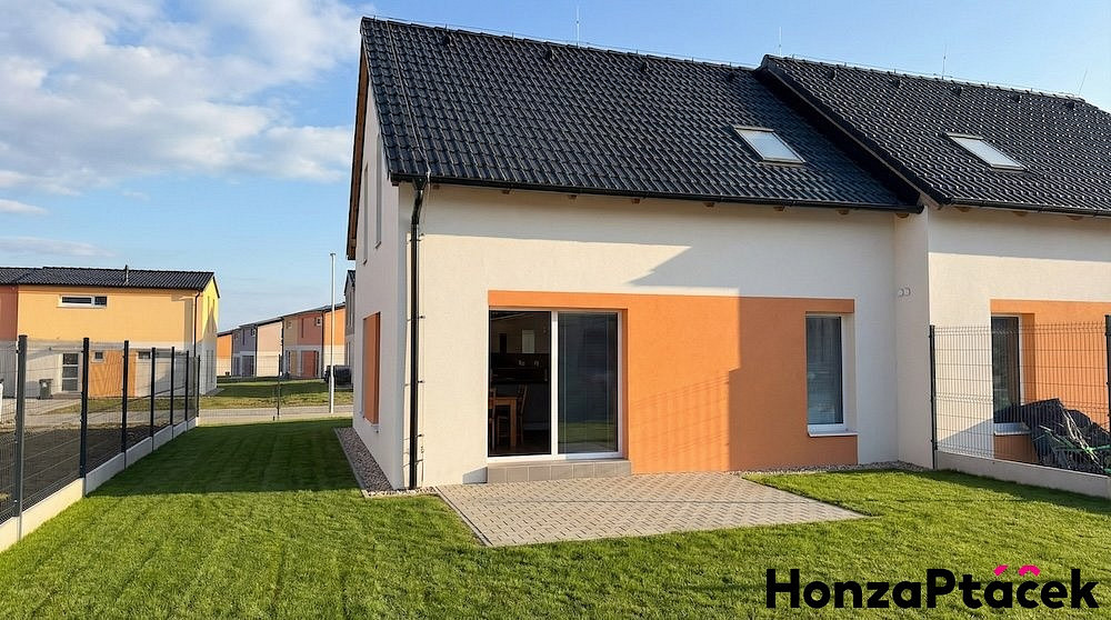 Prodej domu 96 m² s pozemkem 293 m²
