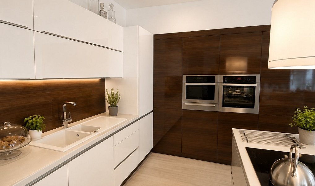 Prodej domu 510 m² s pozemkem 1 700 m², Moravské Budějovice – náhled fotky 9