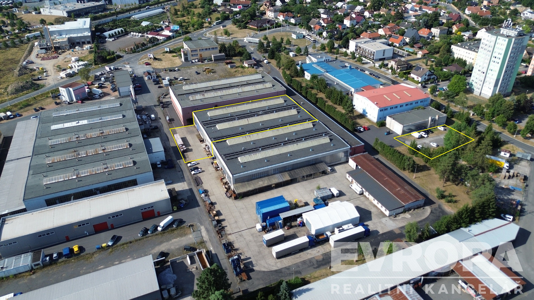 Pronájem výrobních prostor 2 000 m² – fotografie 3