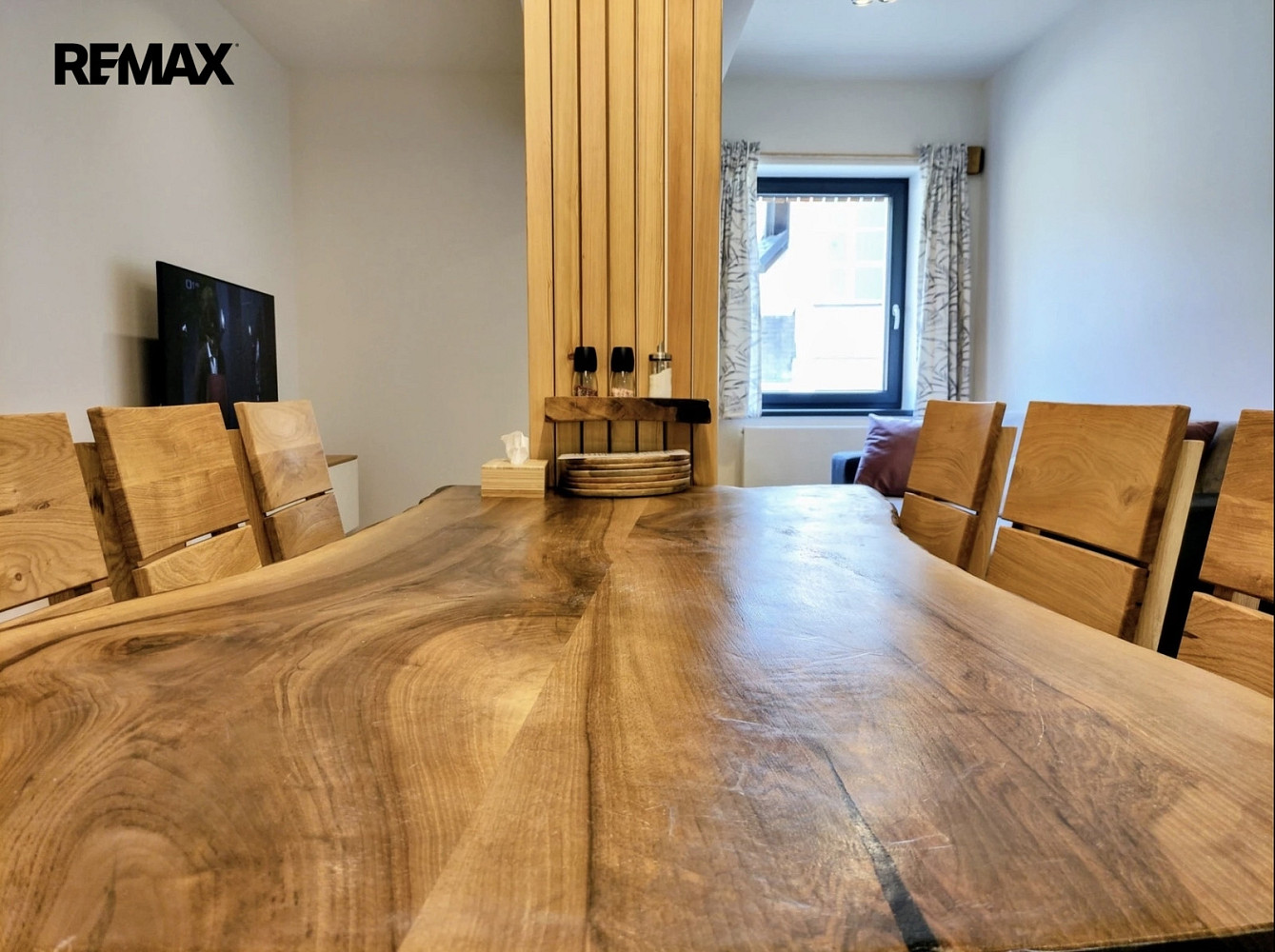 Pronájem bytu 2+kk 72 m² — photo 2