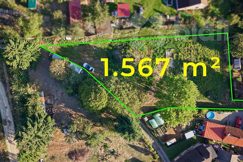 Prodej stavebního pozemku 1 567 m²