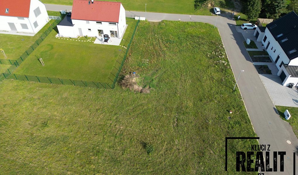 Prodej stavebního pozemku 967 m², Červený Újezd – náhled fotky 3