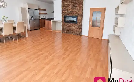 Pronájem bytu 2+kk 85 m², Na Kopcích, Třebíč - Nové Město