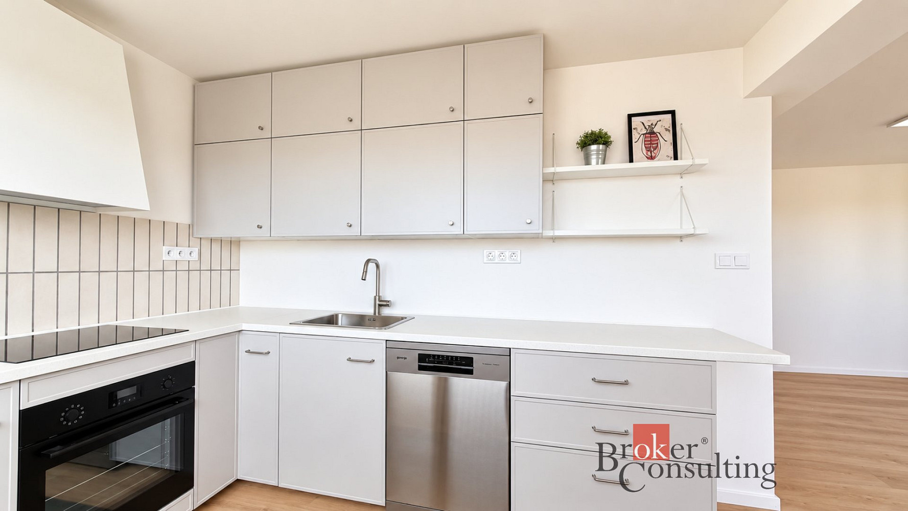 Pronájem bytu 3+1 58 m² – fotografie 5