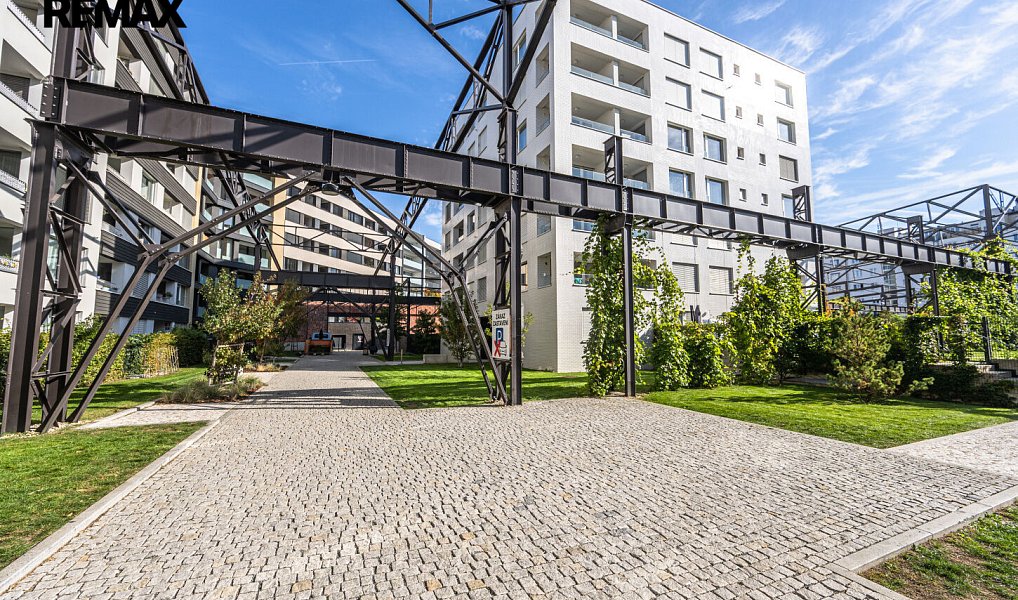 Pronájem bytu 2+kk, 60 m², Holešovice - Praha 7, Praha
