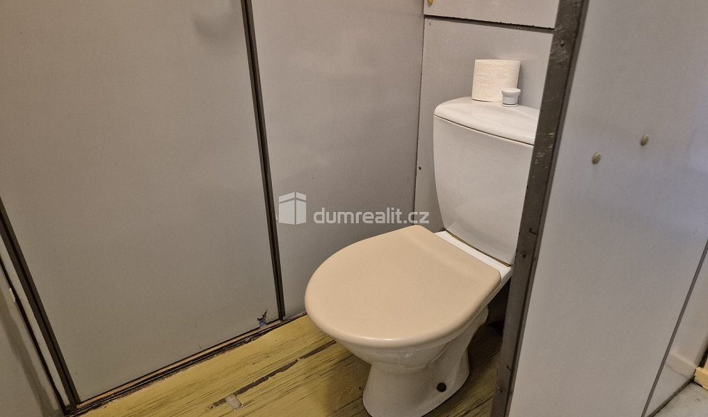 Pronájem bytu 2+1 50 m², Velešín – náhled fotky 9