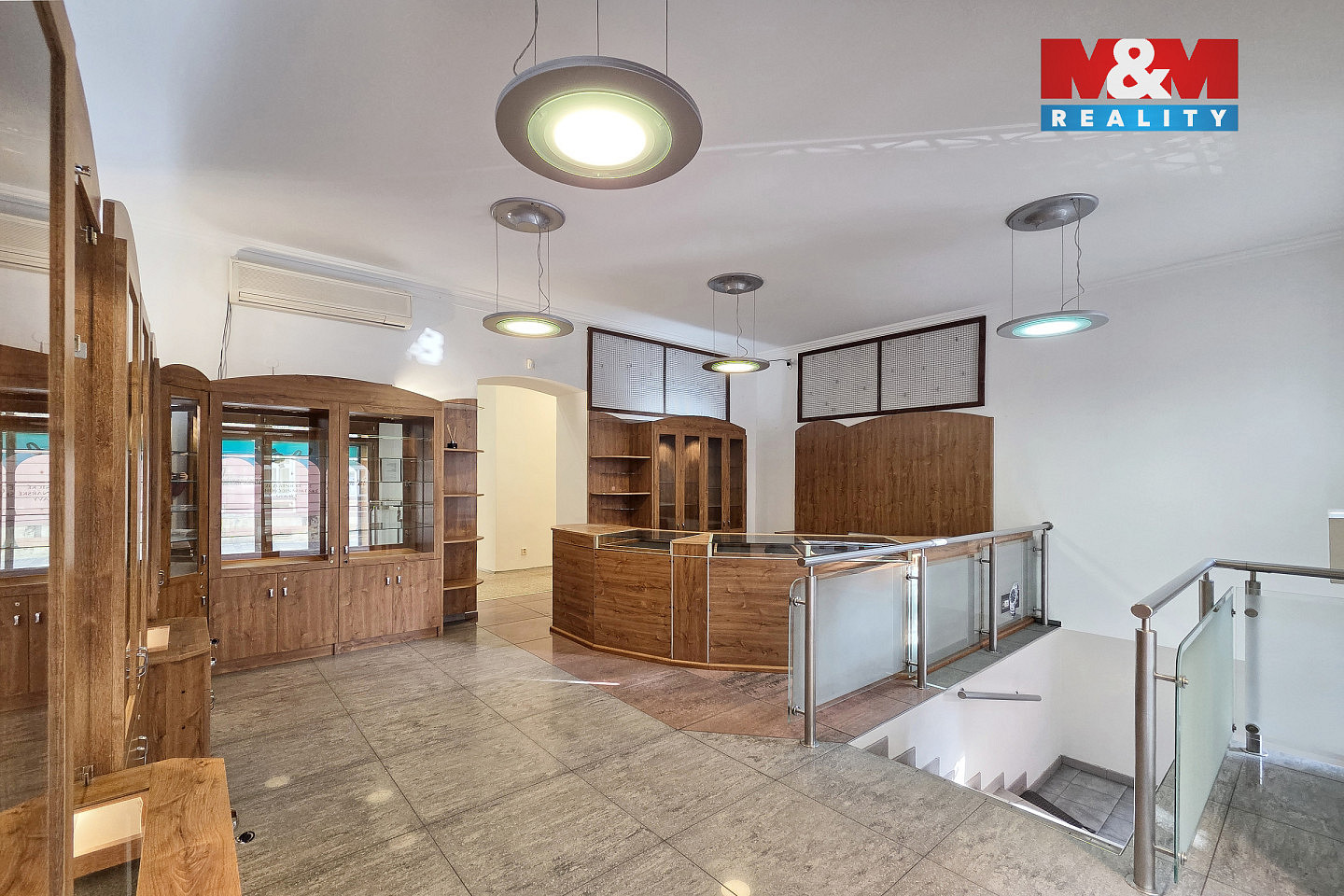 Pronájem obchodních prostor 57 m² — photo 3