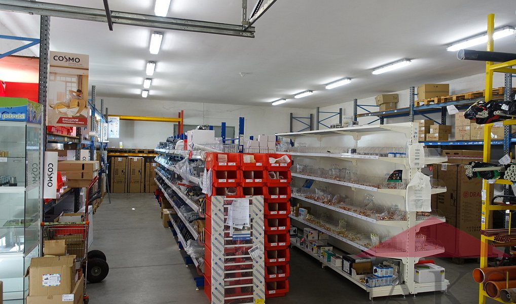Pronájem skladovacích prostor 238 m², Sušice – náhled fotky 8