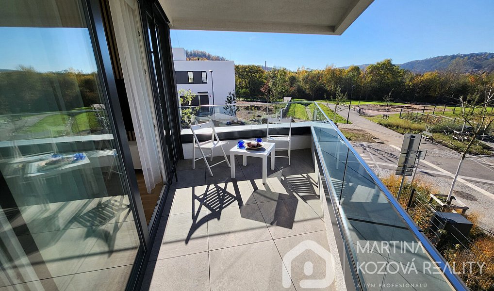 Pronájem bytu 4+kk 120 m², Praha – náhled fotky 9