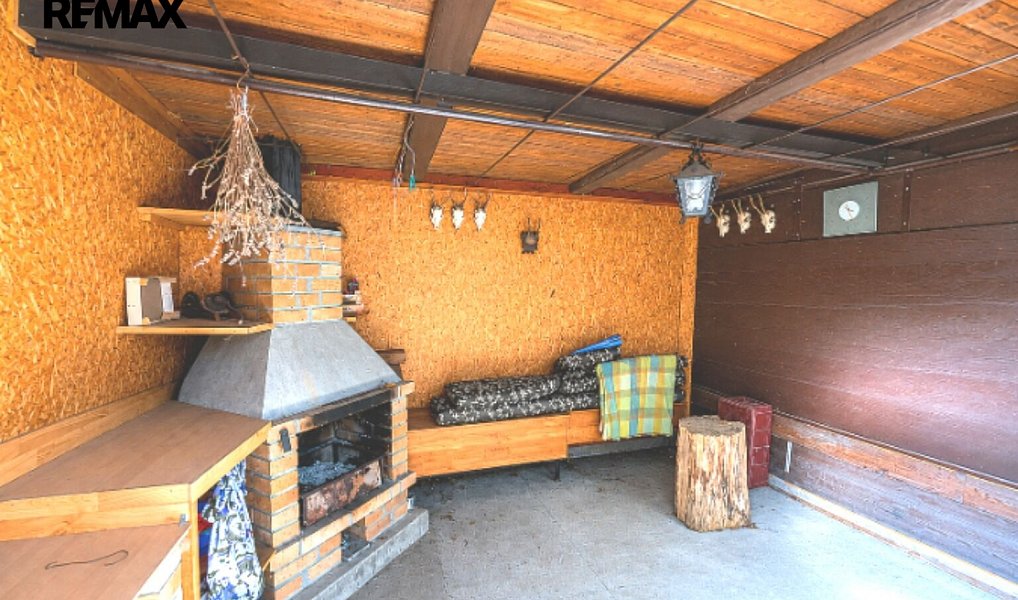 Prodej domu 182 m² s pozemkem 957 m², Kamenice – náhled fotky 18