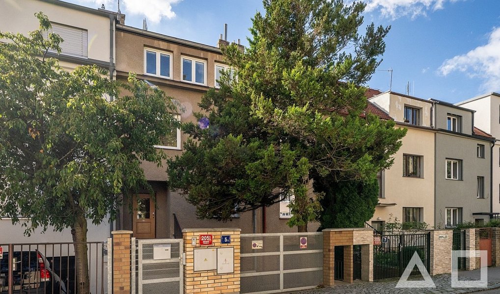 Prodej domu 240 m² s pozemkem 270 m², Praha – náhled fotky 54