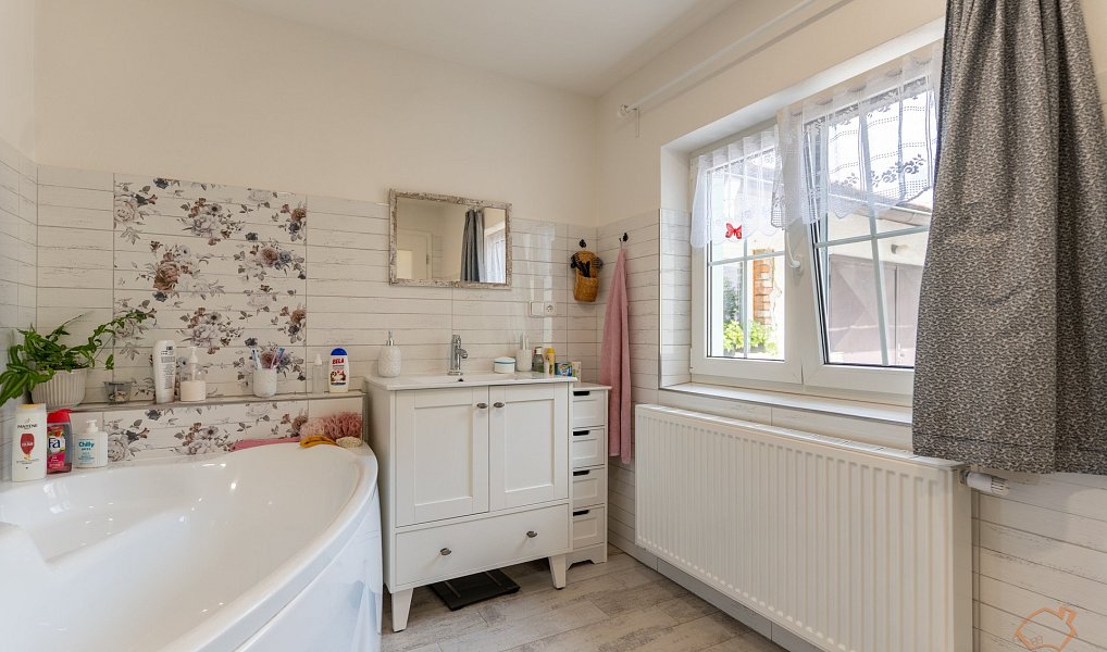 Prodej domu 246 m² s pozemkem 271 m², Zbýšov – náhled fotky 15