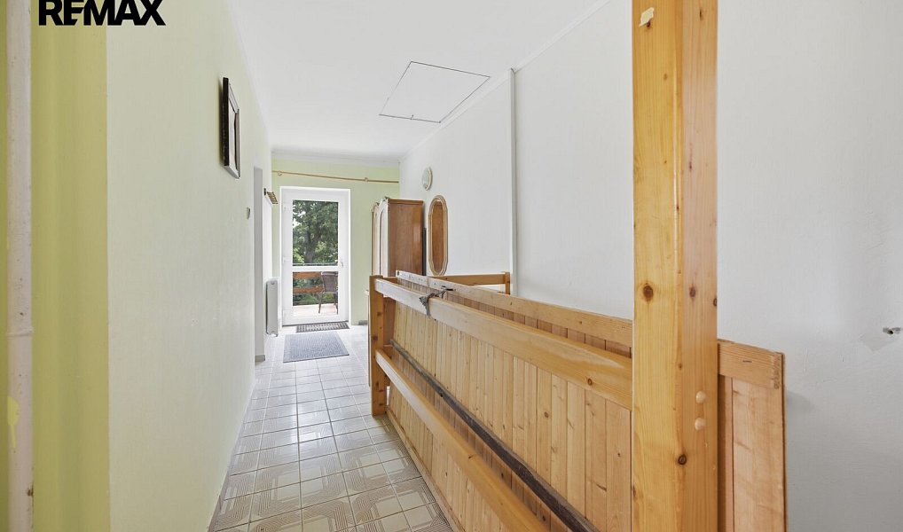 Prodej domu 240 m² s pozemkem 808 m², Karlovy Vary – náhled fotky 14