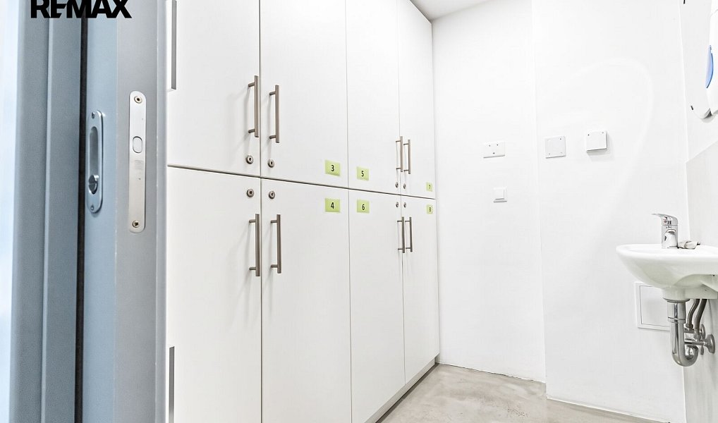 Pronájem komerčního objektu (jiného typu) 134 m², Praha – náhled fotky 8