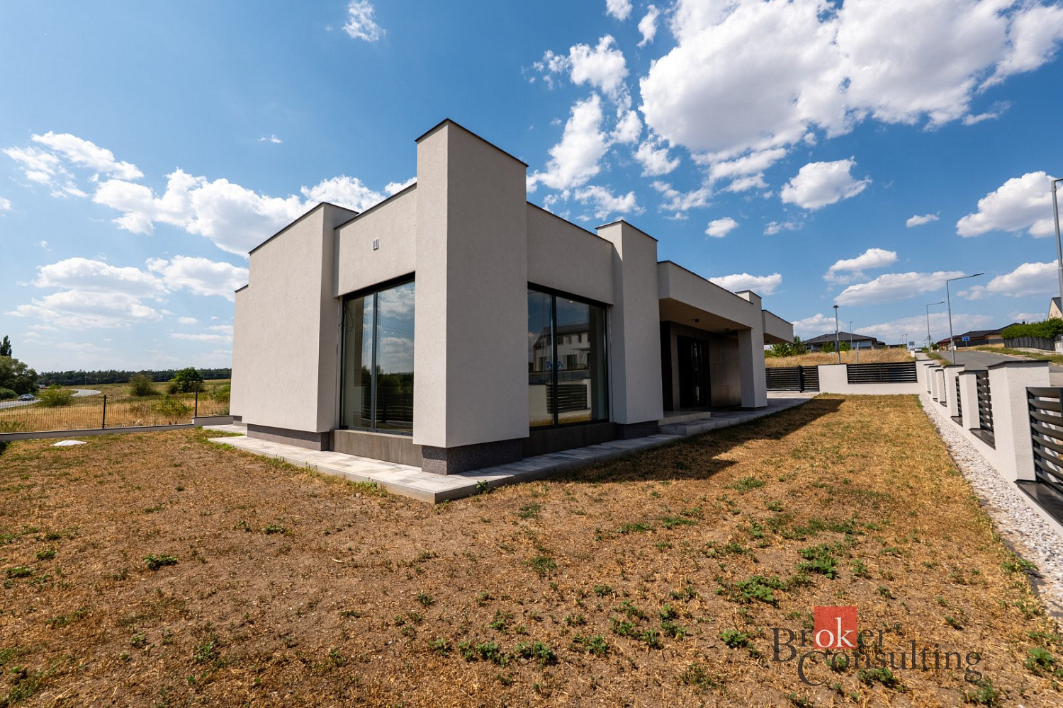 Prodej domu 220 m² s pozemkem 686 m² – fotografie 3