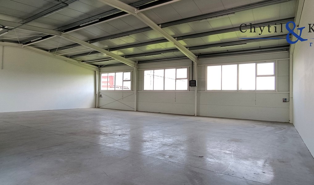 Pronájem výrobních prostor 320 m², Přerov – náhled fotky 2