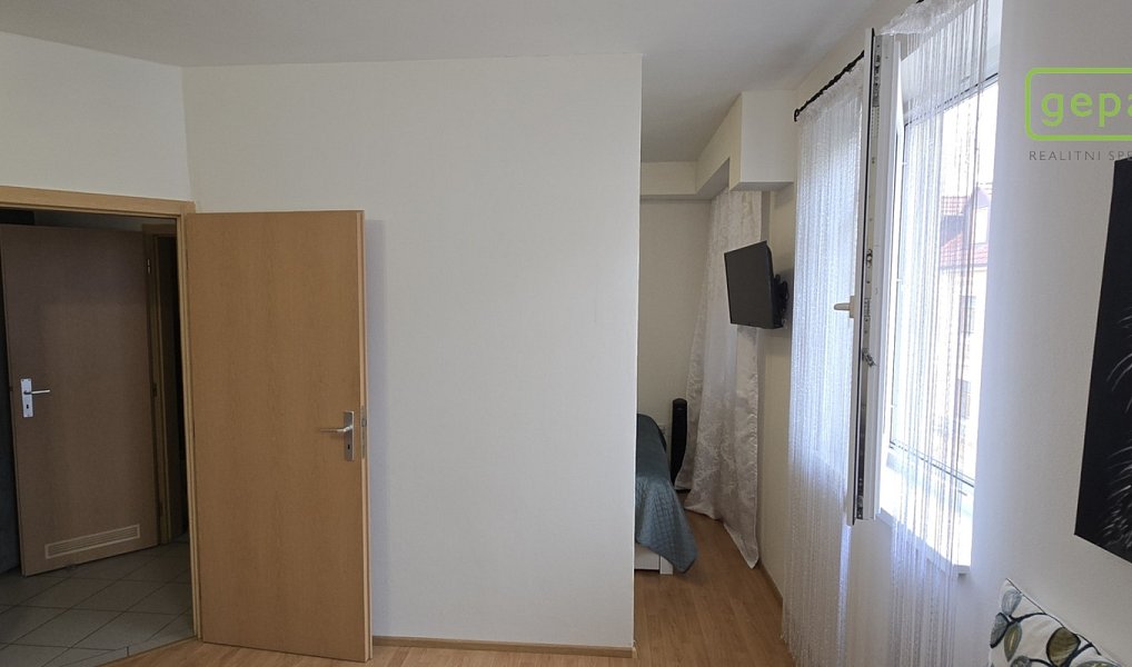 Prodej bytu 1+kk 28 m², České Budějovice – náhled fotky 6