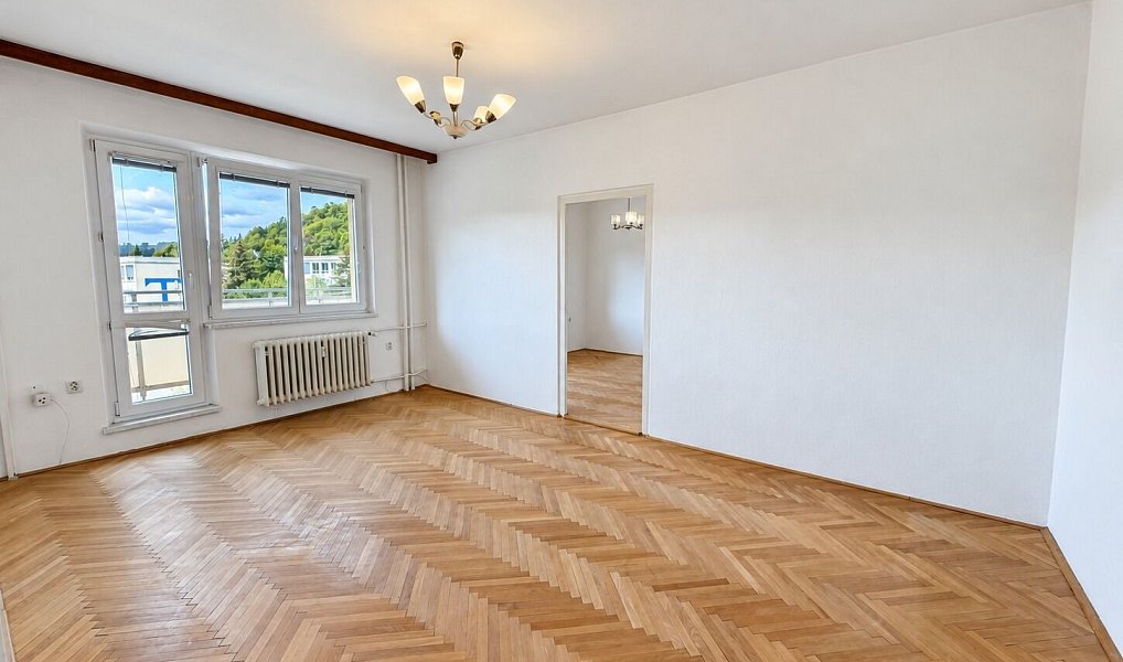 Prodej bytu 3+1 63 m², Vsetín – náhled fotky 2