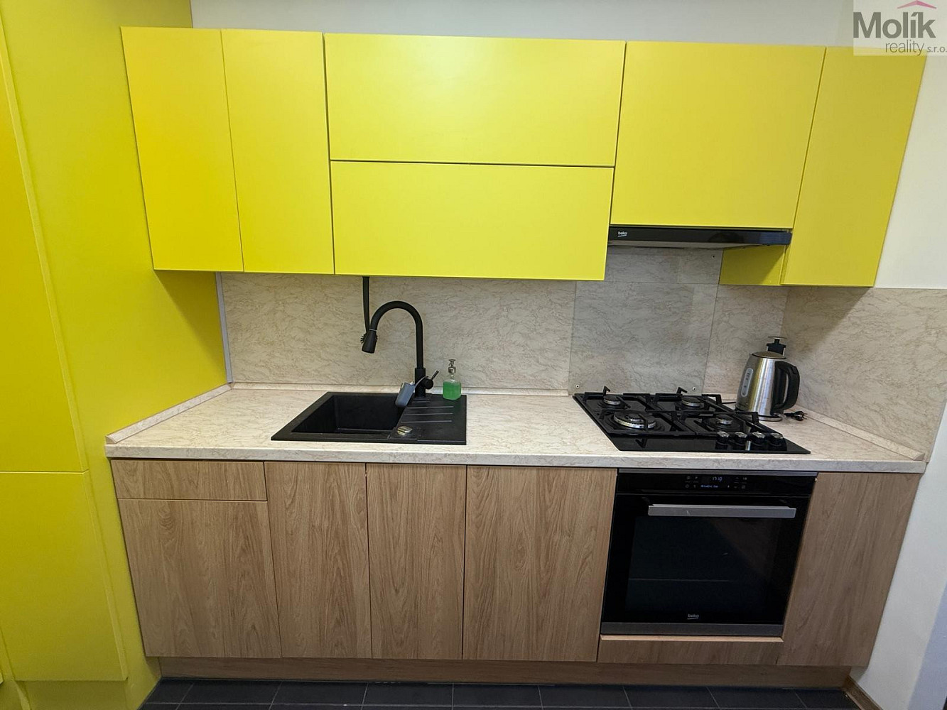 Pronájem bytu 3+1 63 m² – fotografie 2