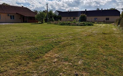 Prodej stavebního pozemku 800 m², Jílovice - Lipnice, okres České Budějovice