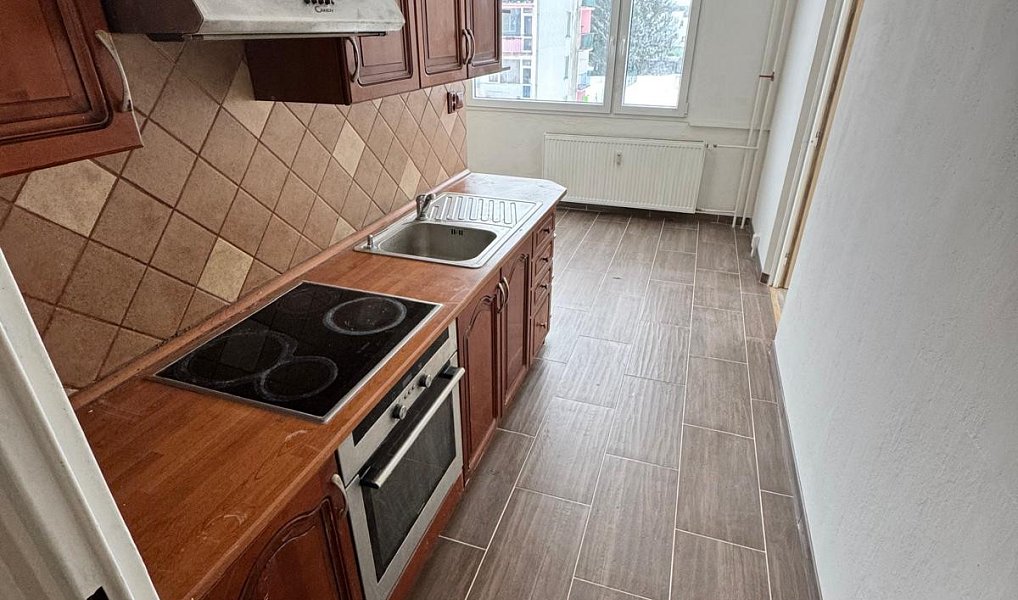 Pronájem bytu 3+1 75 m², Mikulášovice – náhled fotky 2