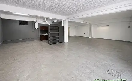 Pronájem výrobních prostor 420 m², Podnikatelská, Praha 9 - Běchovice