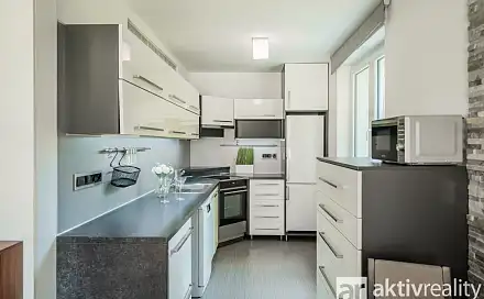Pronájem bytu 2+1 54 m²