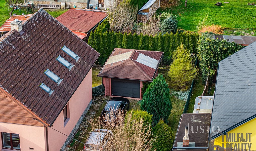 Prodej domu 190 m² s pozemkem 901 m², Jindřichovice pod Smrkem – náhled fotky 2