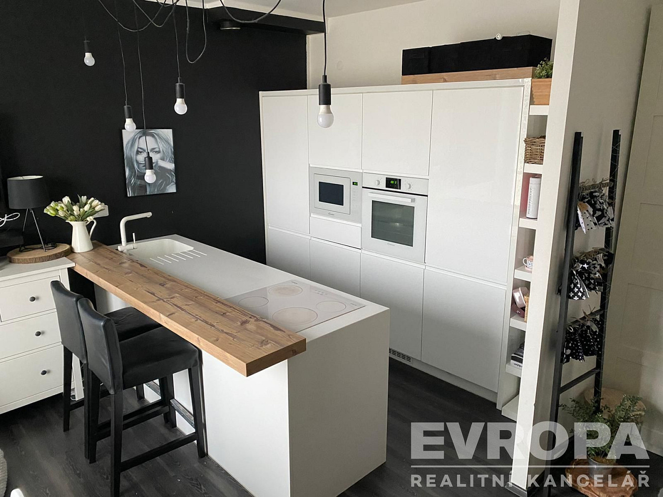 Pronájem bytu 2+kk 48 m²