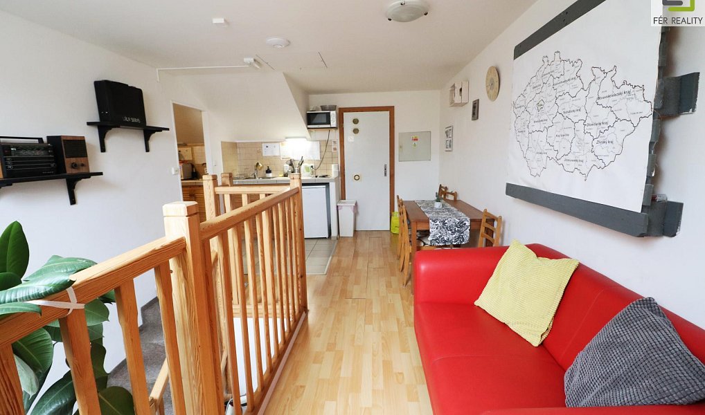 Prodej ubytovacího objektu 607 m², Vědomice – náhled fotky 9