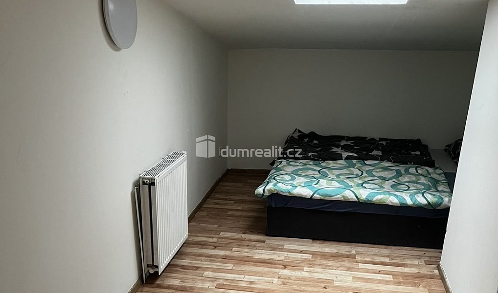 Pronájem bytu 5+kk 14 m², Praha – fotka 1 z 10