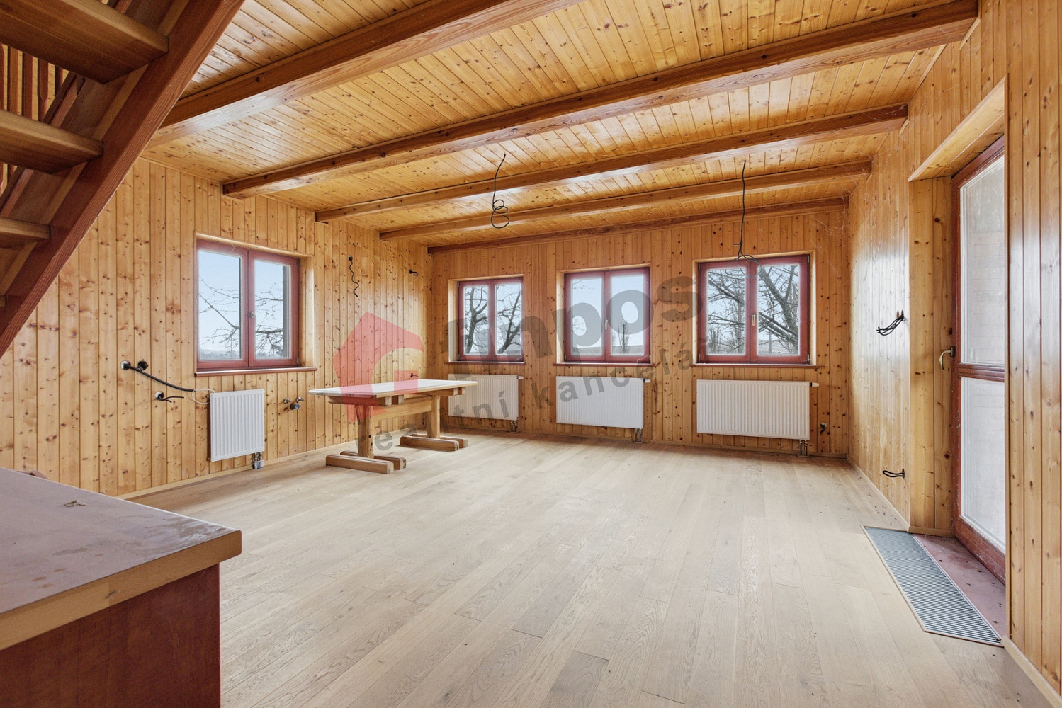 Prodej domu 159 m² s pozemkem 994 m² – fotografie 2
