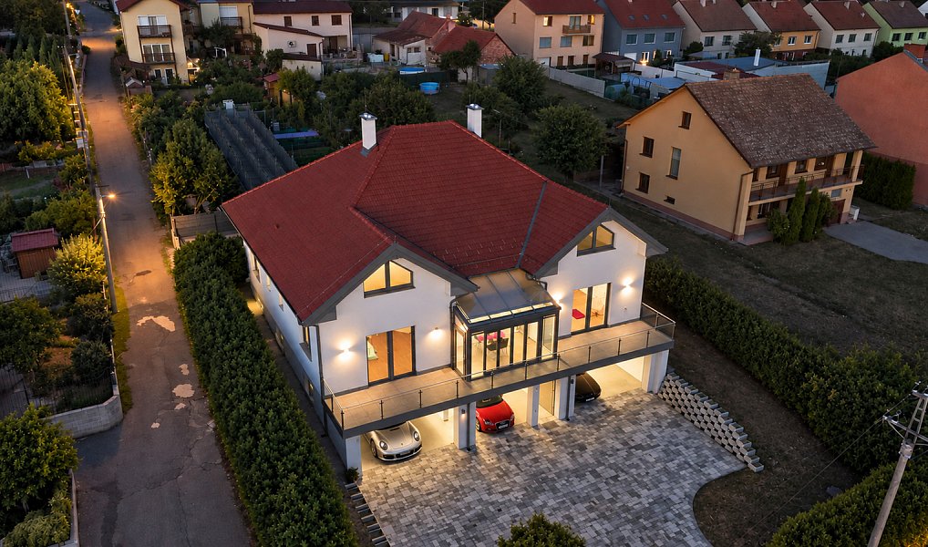 Prodej domu 408 m² s pozemkem 923 m², Pohořelice – náhled fotky 3
