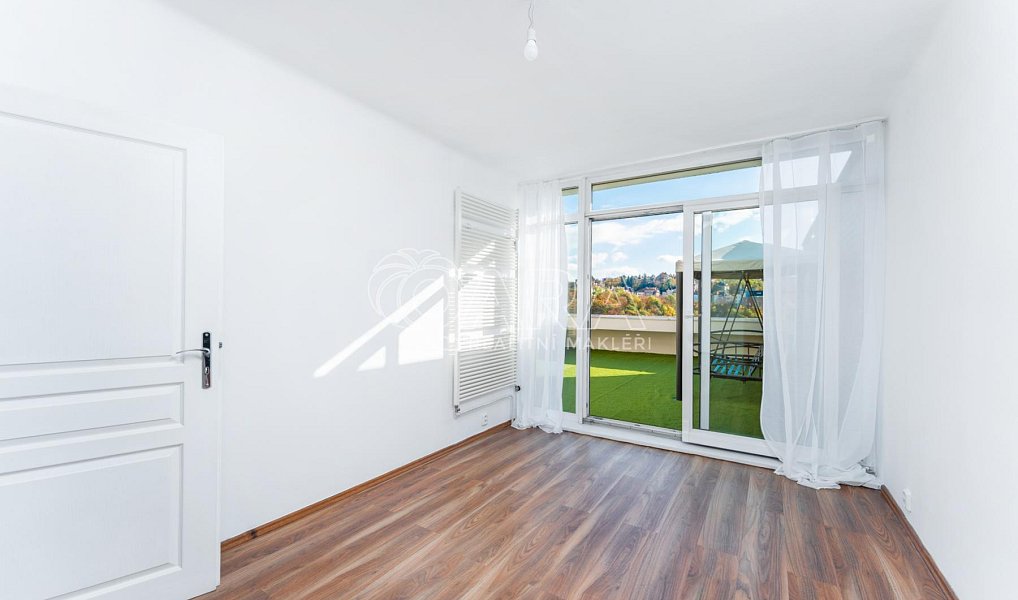 Prodej bytu 4+kk 103 m², Praha – náhled fotky 11