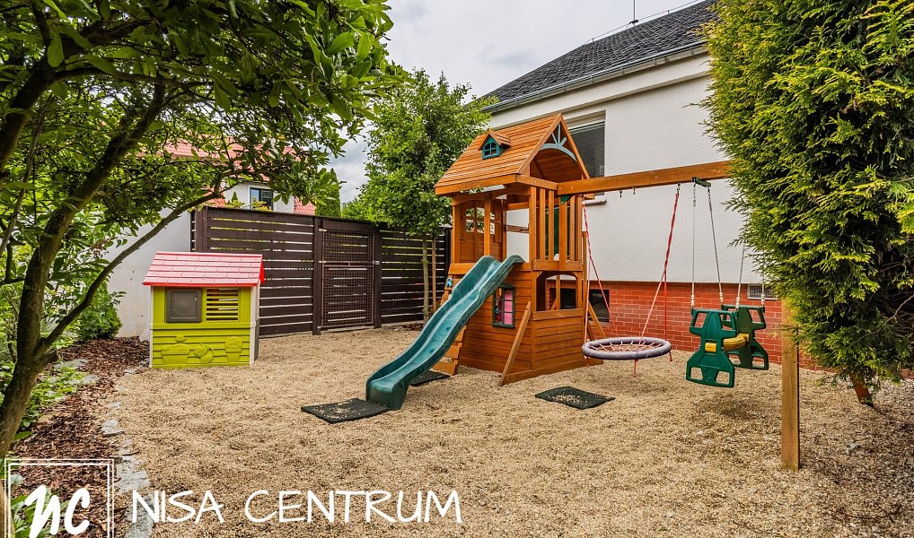 Prodej domu 270 m² s pozemkem 892 m², Stráž nad Nisou – náhled fotky 27