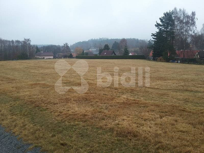 Prodej stavebního pozemku 2 587 m²