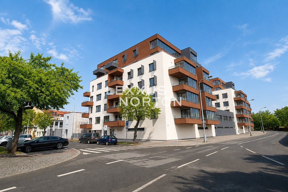 Prodej bytu 2+kk 54 m² — photo 2