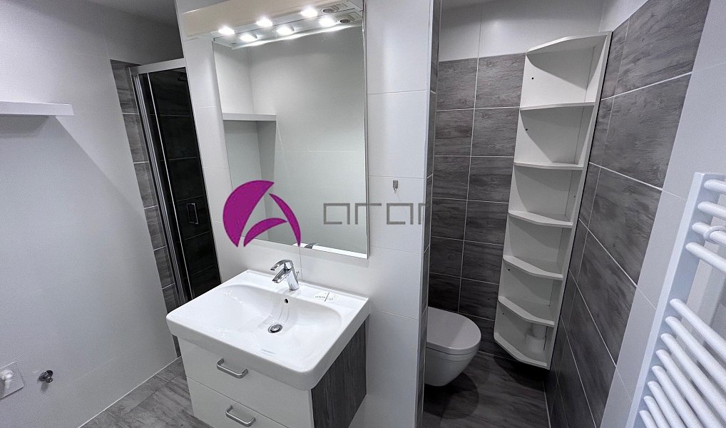 Pronájem bytu 2+1 45 m², Olomouc – náhled fotky 2