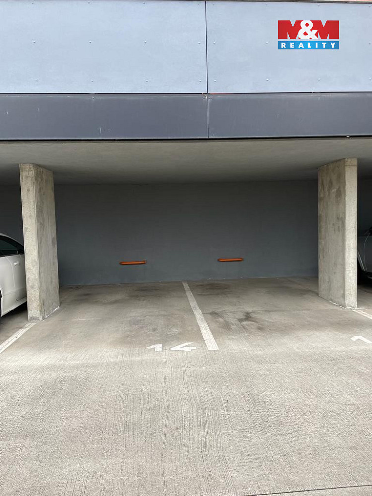 Prodej garážového stání, 18 m2, praha, ul. běžecká — photo 3