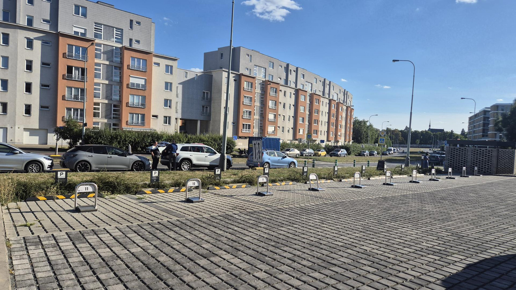 Venkovní Parkovací Stání (Green Port Strašnice) – fotografie 3
