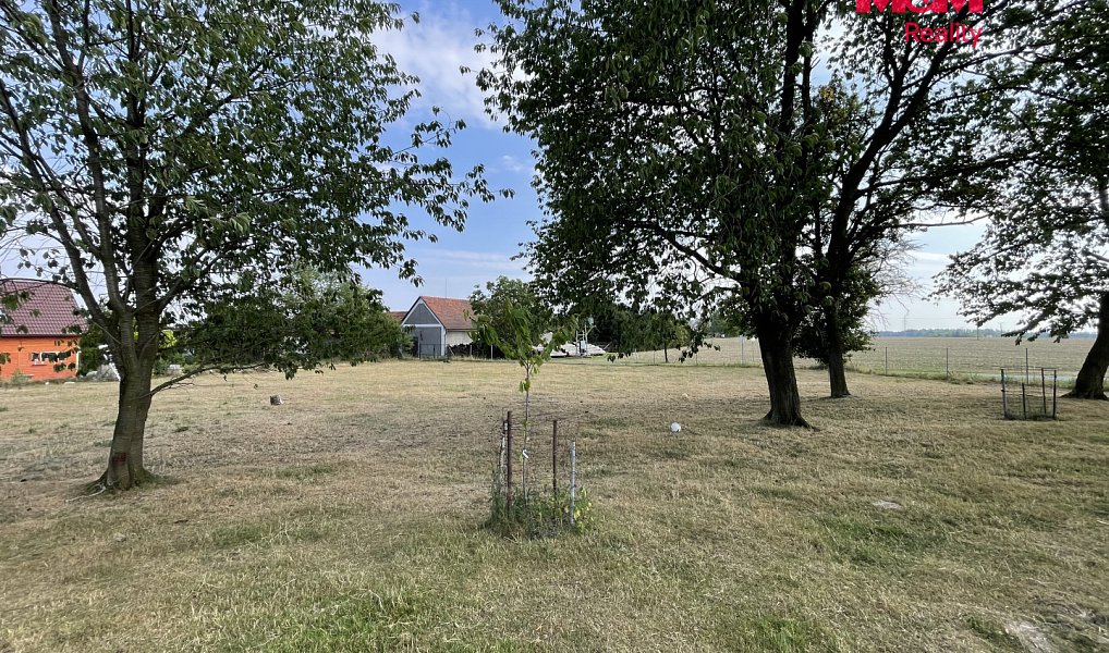 Pronájem zahrady 1 645 m², Uhlířské Janovice – náhled fotky 6