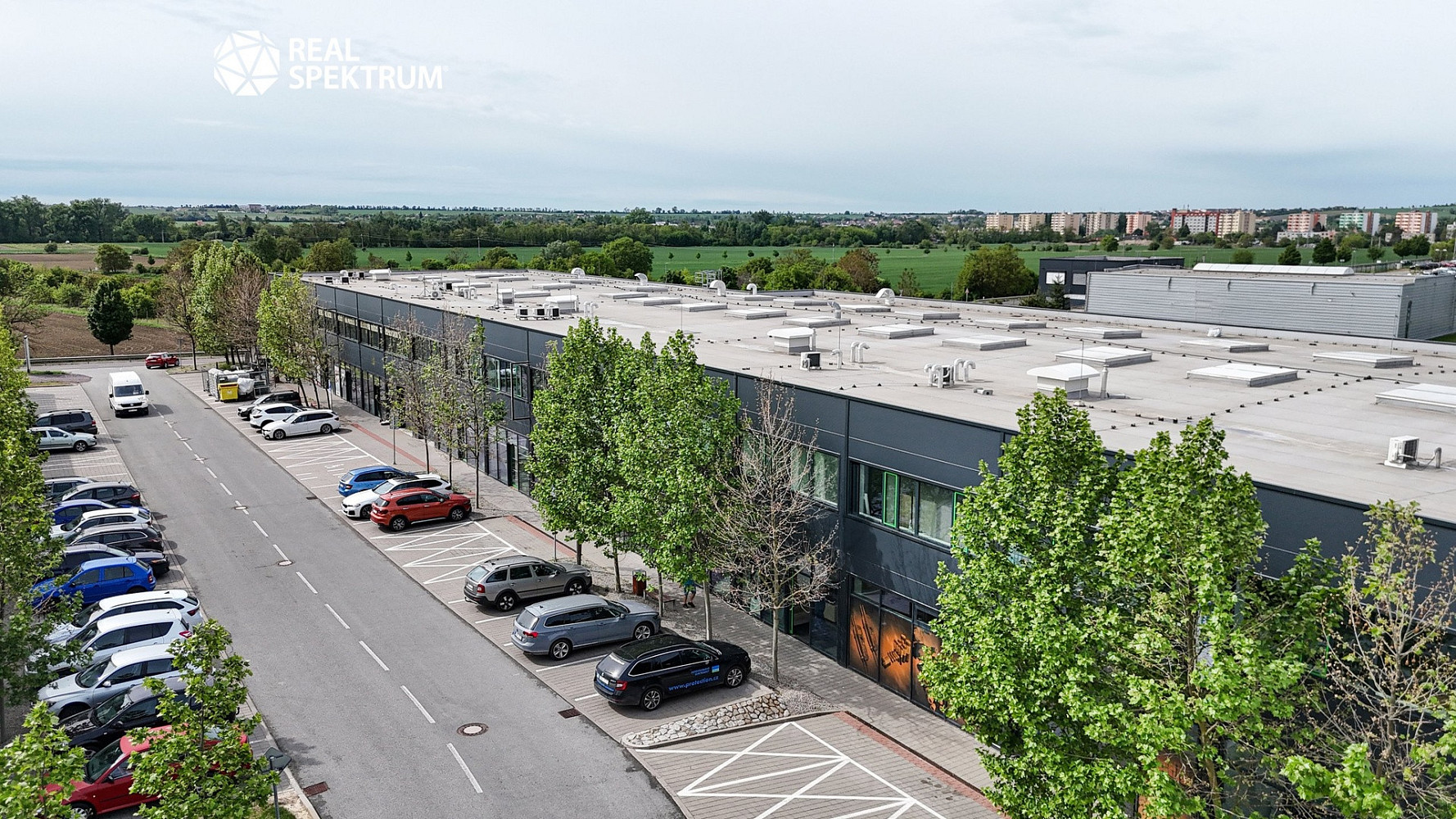 Prodej obchodních prostor 462 m², Znojmo