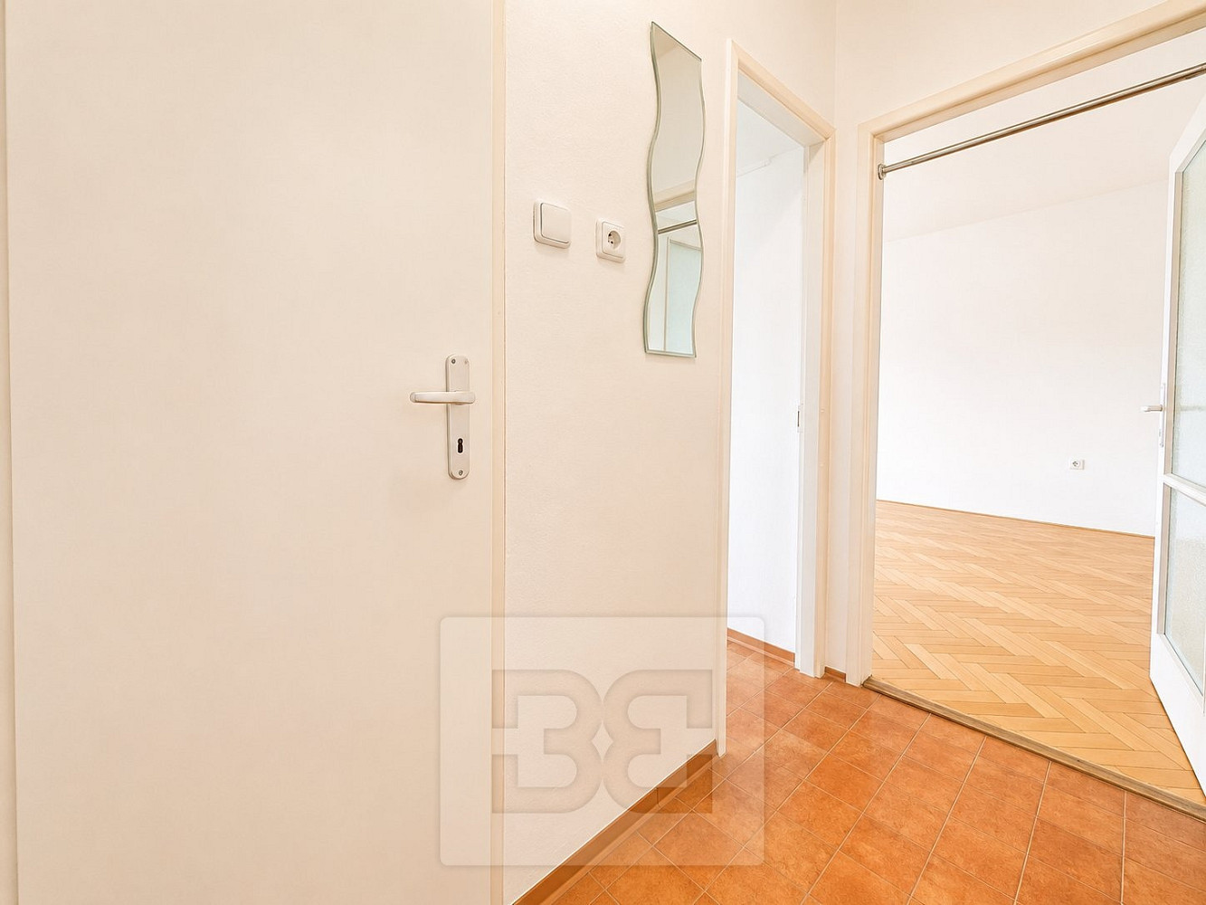 Pronájem bytu 2+1 56 m² – fotografie 5