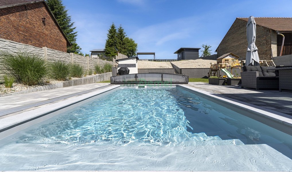 Prodej domu 199 m² s pozemkem 1 598 m², Píšť – náhled fotky 2