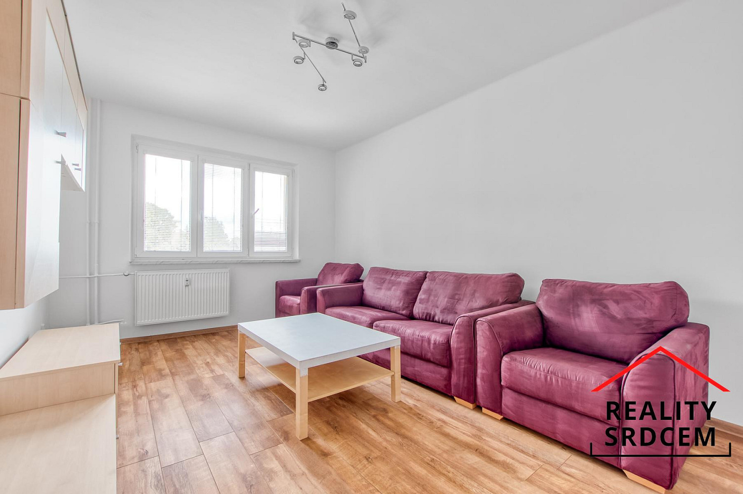 Pronájem bytu 2+1 54 m² – pohled 6