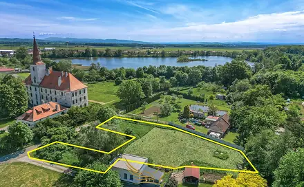 Prodej stavebního pozemku 2 365 m², Chropyně, okres Kroměříž