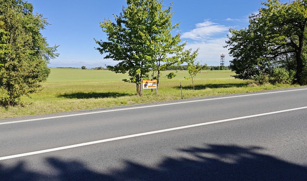Prodej stavebního pozemku 1 706 m², Vyžlovka – náhled fotky 2
