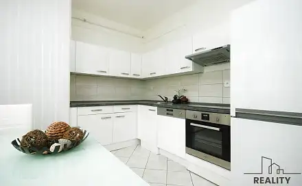 Prodej bytu 3+1 80 m²